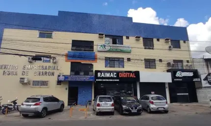 Loja no Centro Empresarial Rosa de Sharon - Feira de Santana