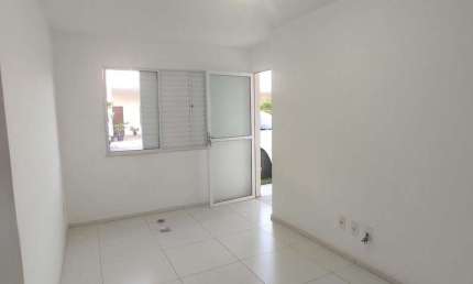 Casa em condomínio fechado com 3 quartos para alugar no Sim, Feira de Santana 