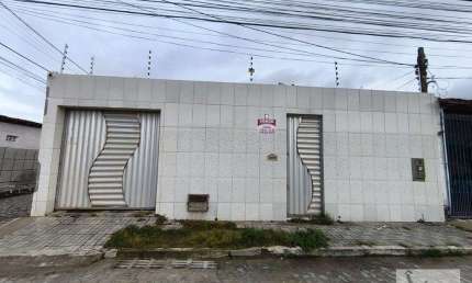 Casa com 3 quartos à venda na Cidade Nova, Feira de Santana 
