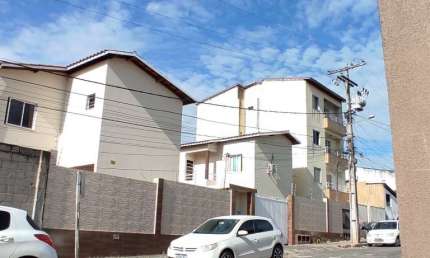Casa de Condominio em Serraria Brasil  -  Feira de Santana