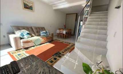 Casa para Venda em São Francisco do Sul, Ubatuba, 2 dormitórios, 2 suítes, 3 banheiros, 1 vaga