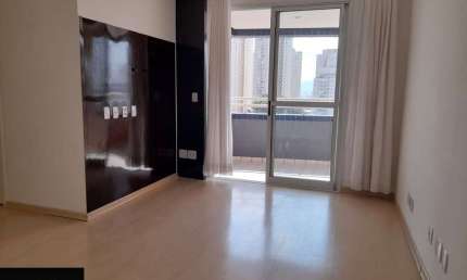 Apartamento Pompeia, 2 dormitórios( 1 suíte) e 2 vagas, perto SESC Pompeia. Edifício com Portaria 24 hs e Lazer Completo