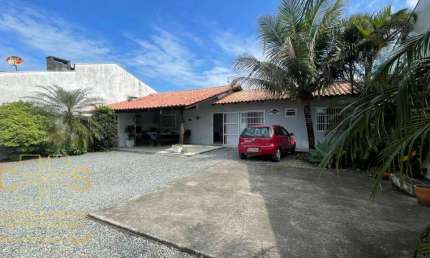 Casa com 3 quartos à venda no Centro, Barra Velha 
