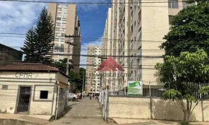 Apartamento com 2 quartos à venda, 54m por 140.000 mil reais - Porto Novo - São Gonçalo - RJ