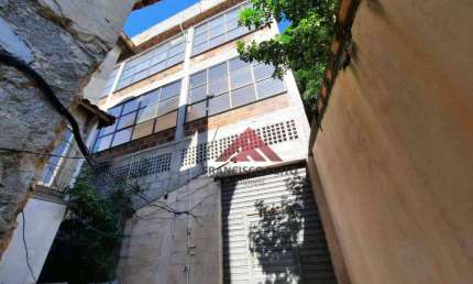 Prédio para alugar, 240 m² por R$ 3.158,33/mês - Gradim - São Gonçalo/RJ