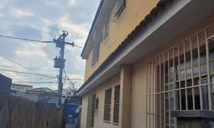Sobrado com 3 quartos à venda, 135 m² por R$ 230.000 - Mutuá - São Gonçalo/RJ
