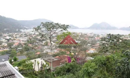 Casa com 4 dormitórios à venda, 250 m² por R$ 2.000.000,00 - São Francisco - Niterói/RJ