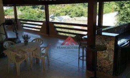 Casa com 4 dormitórios à venda, 390 m² por R$ 900.000,00 - Matapaca - Niterói/RJ
