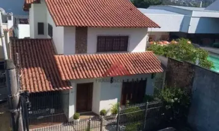 Casa com 3 quartos à venda na Travessa Salome Marins, Centro, São Gonçalo