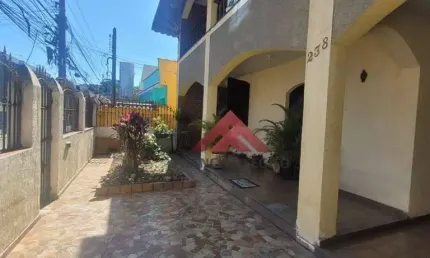 Casa com 4 quartos com 1 suíte à venda, 218m por 3.500.000 - centro - são gonçalo/rj