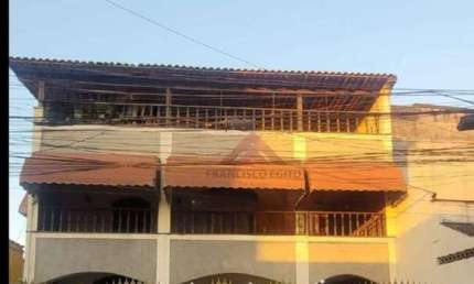 Casa com 4 quartos com 1 suíte à venda, 218m por 3.500.000 - Centro - São Gonçalo/RJ