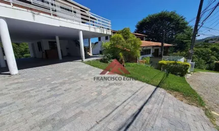 Casa com 4 quartos à venda, 257m por  600.000 - Sape - Niterói/RJ