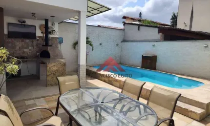 Casa com 3 quartos à venda, 174m por R$ 870.000 - Serra Grande - Niterói/RJ