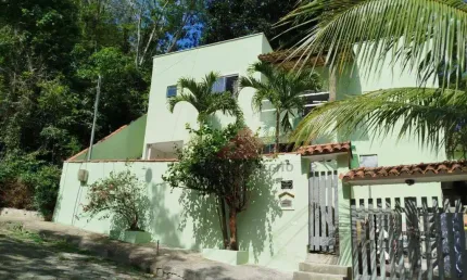 Casa com 3 quartos à venda, 180 m² por R$ 450.000 - Itaipu - Niterói/RJ