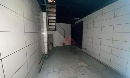 Loja, 154 m - venda por 698.000 ou aluguel por  3.180-mês - Parada 40 - São Gonçalo-RJ