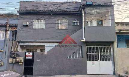 Casa com 4 quartos, 200 m² - venda por R$ 550.000 ou aluguel por R$ 2.500/mês - Brasilândia - São Gonçalo/RJ