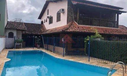 Casa com 5 quartos à venda, 511 metros por 899.000 - Centro - São Gonçalo/RJ