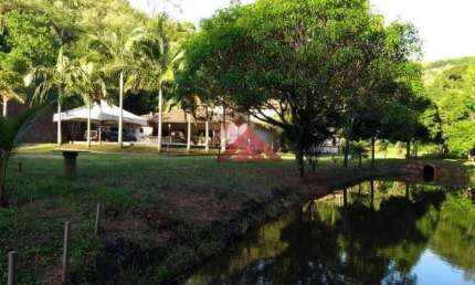 Sítio em Casimiro de Abreu com 3 dormitórios à venda, 176000 m² por R$ 1.350.000 - Industrial - Casimiro de Abreu/RJ