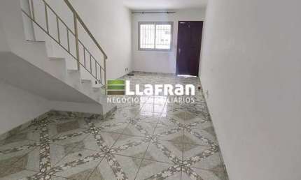 Casa com 2 quartos à venda na Rua Antônio Carlos Torres, 01, Parque Marabá, Taboão da Serra