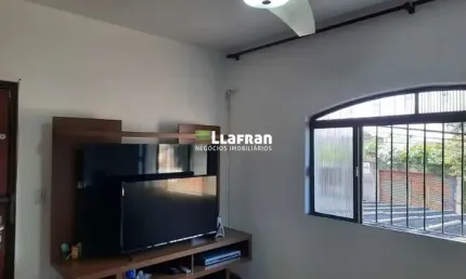 Casa com 2 quartos à venda na Rua Mário Vaz, 01, Jardim Celeste, São Paulo