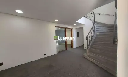 Sala comercial para alugar na Rua Diogo Moreira, 01, Pinheiros, São Paulo