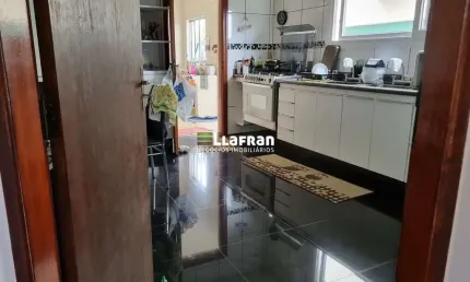 Casa com 3 quartos à venda na Rua Aires da Cunha, 001, Centro, Cotia