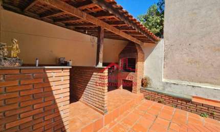 Casa com 3 dormitórios à venda, 304 m² por R$ 350.000,00 - Carnascialli - Londrina/PR