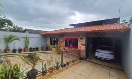 Casa com 3 dormitórios à venda, 174 m² por R$ 380.000,00 - Conjunto Habitacional Maria Cecília Serrano de Oliveira - Londrina/PR