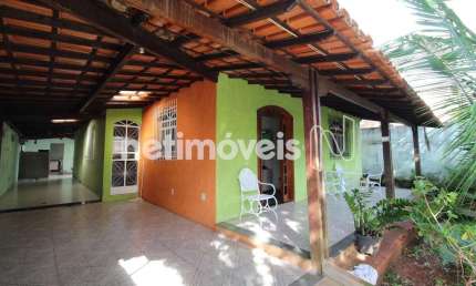 Casa com 3 quartos à venda na Rua Pederneiras, Piratininga (Venda Nova), Belo Horizonte