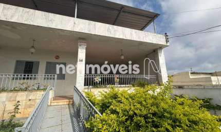 Casa com 3 quartos à venda na Rua Herculano Dias Coelho, Planalto, Belo Horizonte