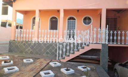 Casa com 3 quartos à venda na Avenida Gastão Demétrio Maia, Floramar, Belo Horizonte