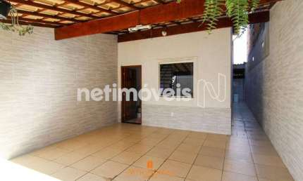 Casa com 3 quartos à venda na Rua Canela, Jaqueline, Belo Horizonte