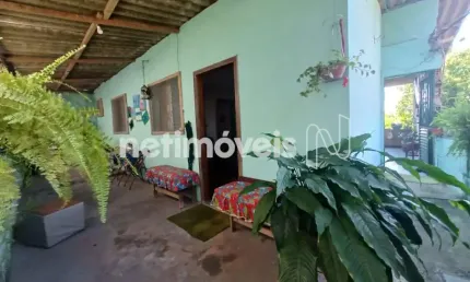 Casa com 3 quartos à venda na Rua Geraldo Pongellupe, Letícia, Belo Horizonte