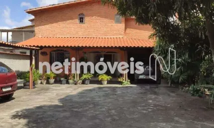 Casa com 3 quartos à venda na Rua Verônica de Araújo, São Benedito, Santa Luzia