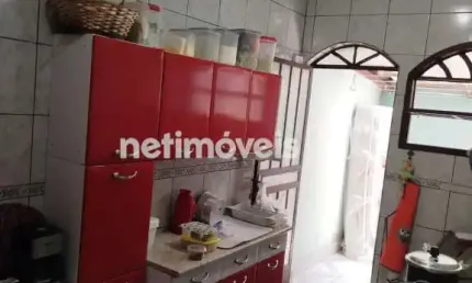 Casa com 2 quartos à venda na Rua João Calvino, São João Batista, Belo Horizonte