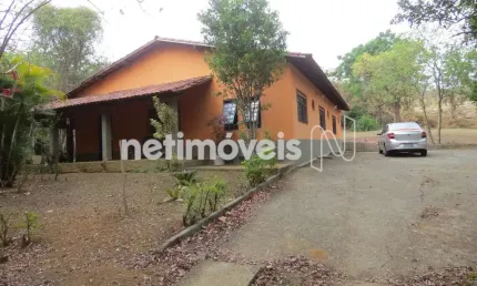 Chácara / sítio com 3 quartos à venda na Rua Lagoa Santa, Centro, Confins