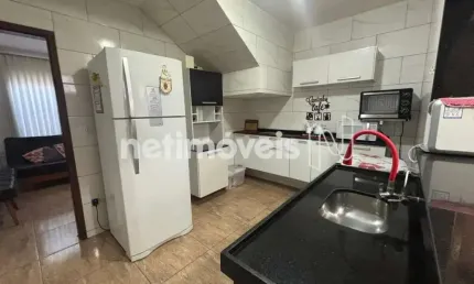 Casa com 2 quartos à venda na Rua Oito, Jardim Primavera, Ribeirão das Neves