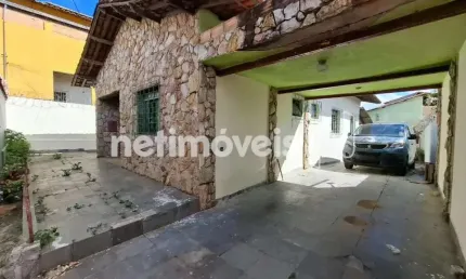 Casa com 3 quartos à venda na Rua Zélia, Piratininga (Venda Nova), Belo Horizonte