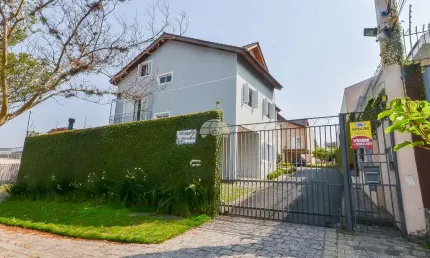 Casa em condomínio fechado com 3 quartos à venda na Rua Allan Kardec, 188, Bom Retiro, Curitiba, 135 m2 por R$ 810.000