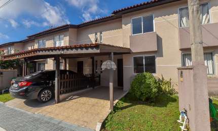 Casa em condomínio fechado com 3 quartos à venda na Rua Gastão Luiz Cruls, 2290, Bairro Alto, Curitiba, 58 m2 por R$ 320.000