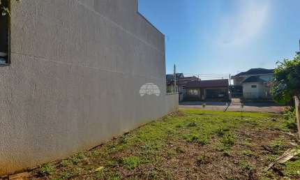 Terreno em condomínio fechado à venda na Rua Profeta Moisés, 73, Santa Cândida, Curitiba, 136 m2 por R$ 340.000