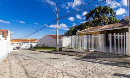 Casa em condomínio fechado com 3 quartos à venda na Rua Vereador Antônio Romeu Simoni, 275, Jardim Amélia, Pinhais, 98 m2 por R$ 390.000