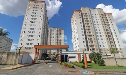 Apartamento com 2 quartos à venda na Rua Reinaldo Stocco, 274, Pinheirinho, Curitiba, 48 m2 por R$ 305.000