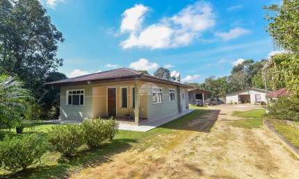 Chácara / sítio com 2 quartos à venda na Estrada Do Retiro, S/N}, Zona Rural, Mandirituba, 160 m2 por R$ 1.500.000