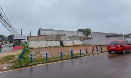 Terreno em condomínio fechado à venda na Rua Pernambuco, 893, Estados, Fazenda Rio Grande, 335 m2 por R$ 320.000