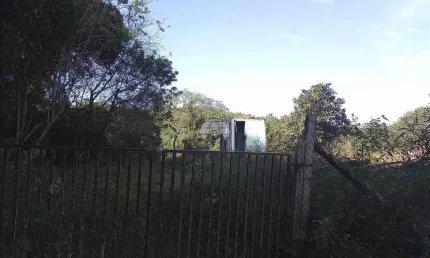 Terreno à venda na RUA HEMETERIO TORRES, 452, Jardim Viviane, Campo Magro por R$ 129.000