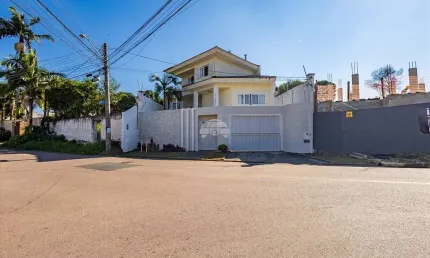 Casa com 3 quartos à venda na Rua Francisco Krainski, 428, São Lourenço, Curitiba, 265 m2 por R$ 1.567.500