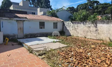 Terreno à venda na Rua Manoel Aristides de Farias, 318, Barreirinha, Curitiba, 351 m2 por R$ 405.000