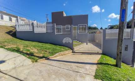Casa com 2 quartos à venda na Rua Maria Regina Ferreira dos Santos, 183, Jardim Alvorada II, Almirante Tamandaré, 45 m2 por R$ 350.000