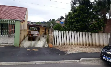 Casa com 3 quartos à venda na Rua José Vicente Gowatiski, 84, Jardim Paraíso, Almirante Tamandaré, 126 m2 por R$ 275.000